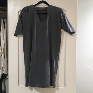 F21 gray ripped detailing T-shirt dress size 6